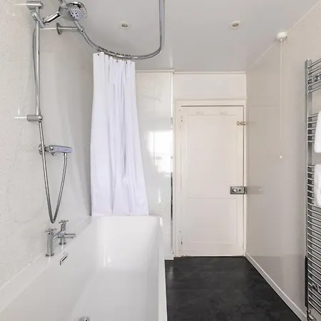 Salvin House - North East Escapes Holiday home