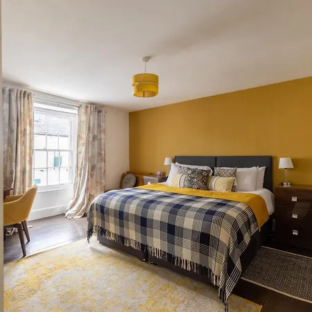 Salvin House - North East Escapes Alston