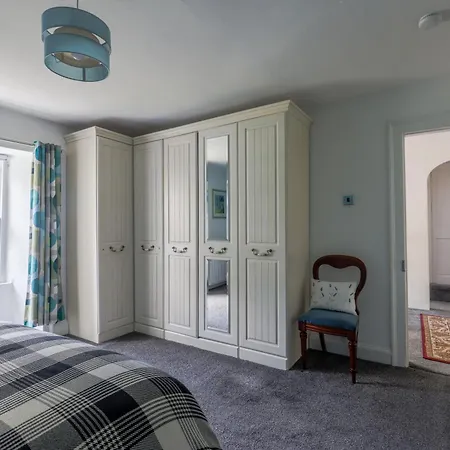 Salvin House - North East Escapes